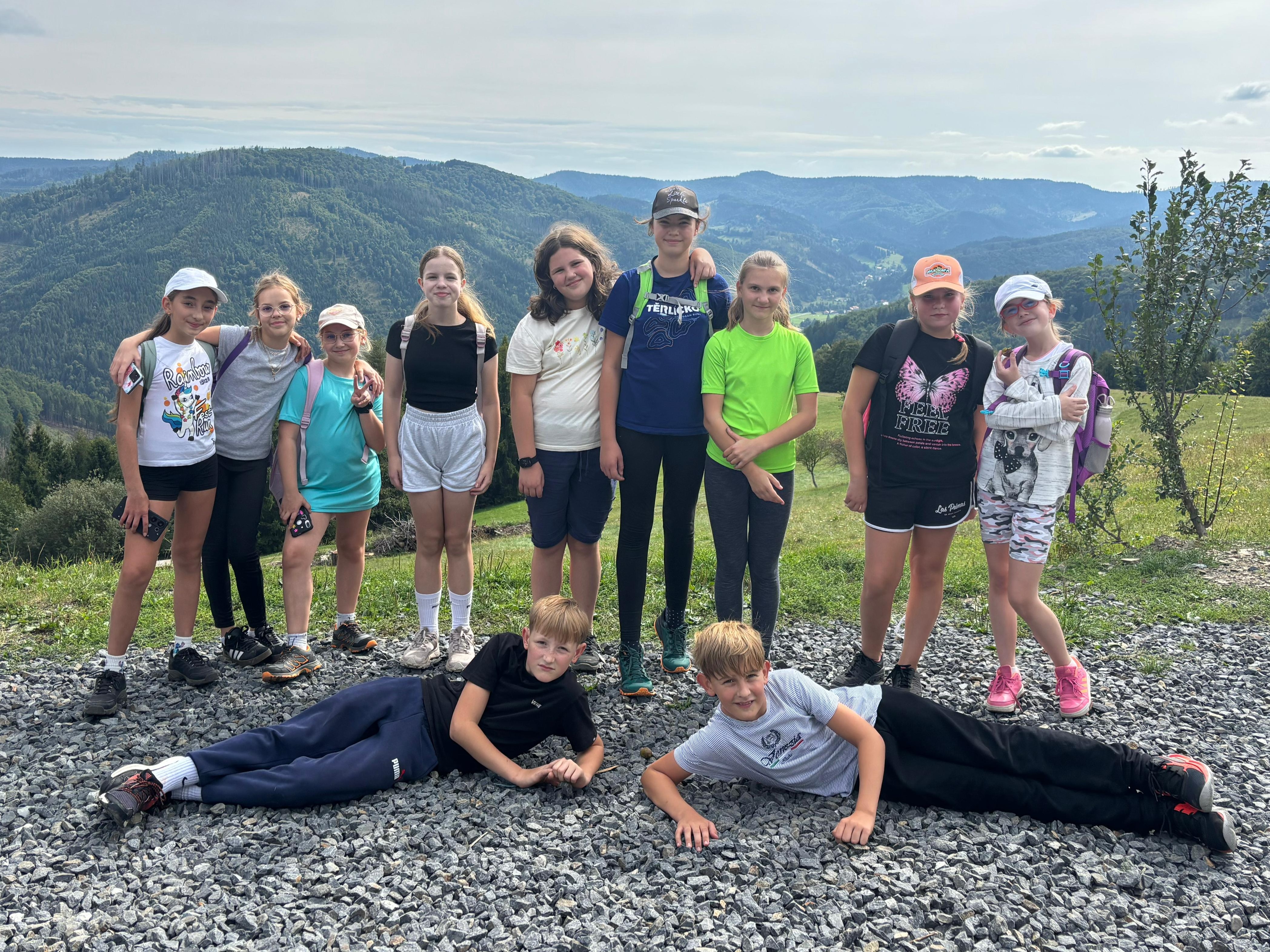 NOWY ROZDZIAŁ SZÓSTOKLASISTÓW 