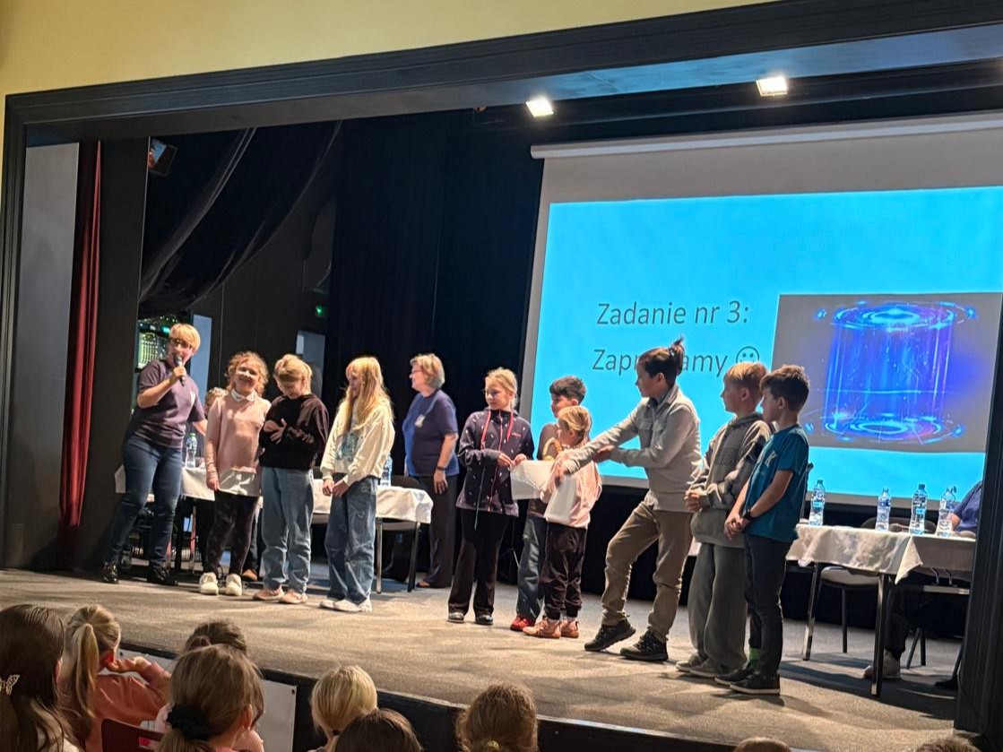 BIESIADOWALI I ROZMAWIALI O KSIĄŻKACH