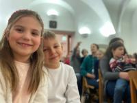 KONKURS CZYTELNICZY "Z KSIĄŻKĄ NA WALIZKACH"